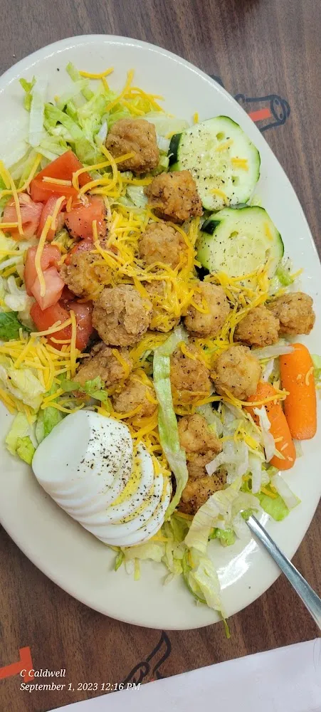 Garden Salad with Kids Chicken